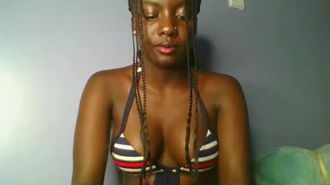Snapshot of cutie_choco chatting on January 9, 8:54 pm cutie_choco online show from January 9, 8:54 pm
