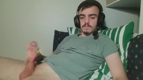 Snapshot of cutie_garlix chatting on July 12, 9:17 pm cutie garlix online show from July 12, 9:17 pm