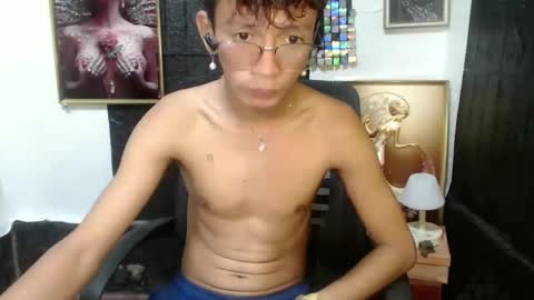 cutie_mico online show from February 5, 8:43 am