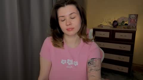 mili online show from February 16, 10:11 am