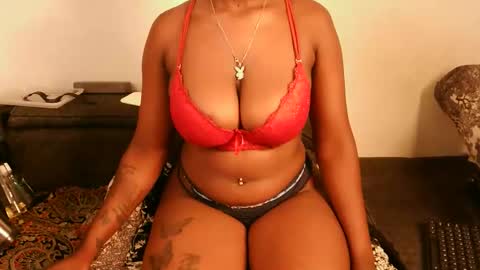 CUTIE online show from February 24, 11:25 pm