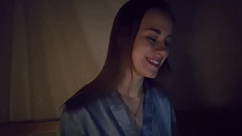 Snapshot of cutie_xoxo_ chatting on February 19, 10:17 pm cutie_xoxo_ online show from February 19, 10:17 pm