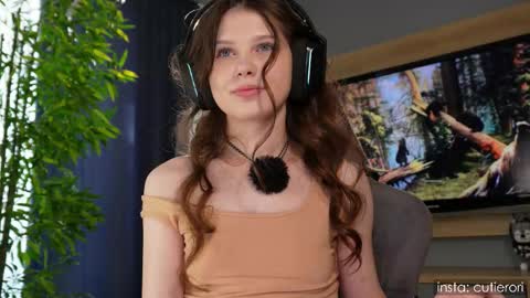 Rori  Instagram cutierori  online show from March 2, 3:09 am