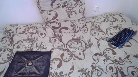 Snapshot of cutotorry chatting on December 8, 7:15 am torry online show from December 8, 7:15 am