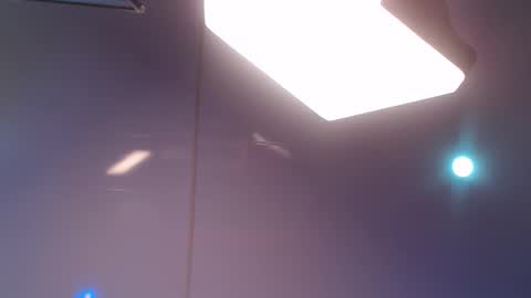 Laura online show from February 20, 11:32 am