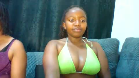 cuvy_babe online show from July 4, 11:05 am