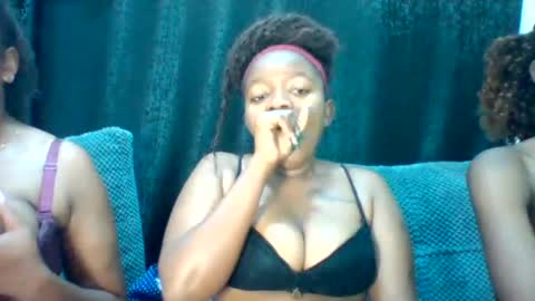 cuvy_babe online show from July 15, 4:07 am