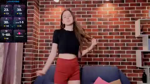 Ashly online show from June 19, 7:06 pm