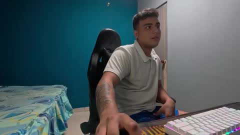 Hayder online show from December 4, 4:32 am