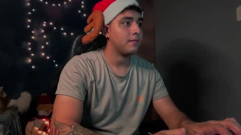 Snapshot of cyakgc chatting on December 12, 4:37 am Hayder online show from December 12, 4:37 am