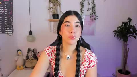 Liz online show from May 8, 11:21 pm