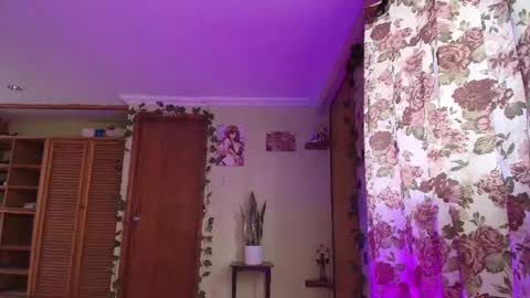 Camila online show from February 13, 4:14 pm