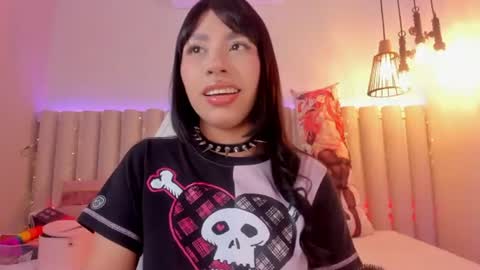 Snapshot of cyberdoll1 chatting on June 24, 4:55 am cyberdoll1 online show from June 24, 4:55 am