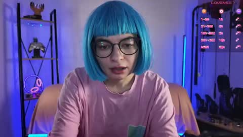 Snapshot of cyberxgoddess_ chatting on July 14, 8:36 pm Lily Goddess online show from July 14, 8:36 pm