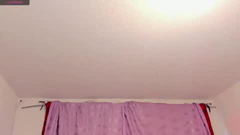 Snapshot of cynthiawatson_ chatting on September 12, 1:11 pm Cynthia online show from September 12, 1:11 pm