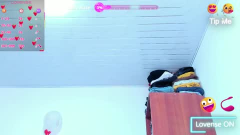 Cynthia online show from May 26, 1:18 pm