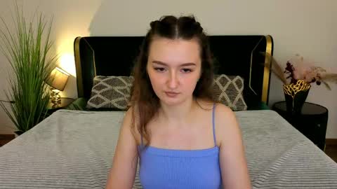 Cyrena online show from May 11, 7:33 pm