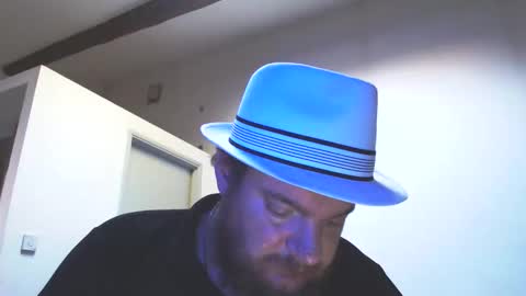 Cyrilhot88 online show from May 6, 5:14 am