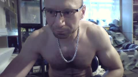 Snapshot of czestus chatting on June 23, 6:28 pm czestus online show from June 23, 6:28 pm