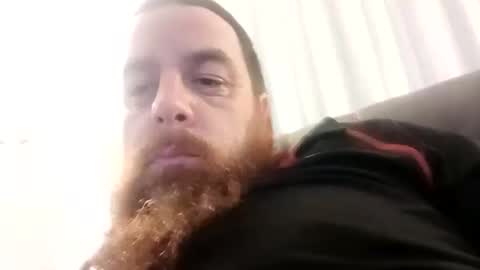 Snapshot of d1988 chatting on December 4, 10:24 am D online show from December 4, 10:24 am