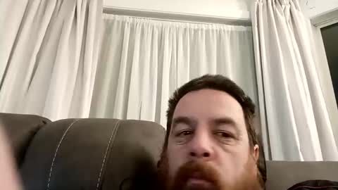 Snapshot of d1988 chatting on October 23, 9:19 am D online show from October 23, 9:19 am