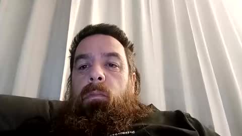 Snapshot of d1988 chatting on November 3, 9:10 am D online show from November 3, 9:10 am