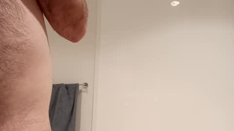 Snapshot of d1988 chatting on December 16, 9:14 am D online show from December 16, 9:14 am