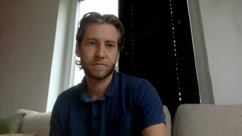 d3nnis_123 online show from October 7, 7:38 am