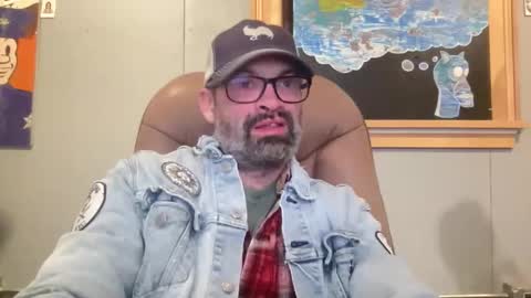 Snapshot of d4ddy858 chatting on January 17, 3:11 am d4ddy858 online show from January 17, 3:11 am