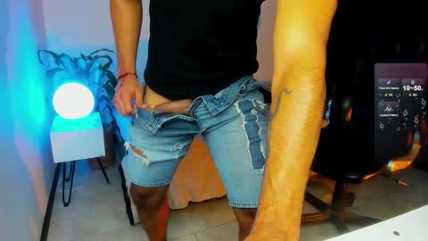 Mauricio online show from October 24, 8:27 pm