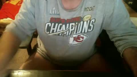 Snapshot of dabaatendae chatting on December 1, 8:31 pm dabaatendae online show from December 1, 8:31 pm