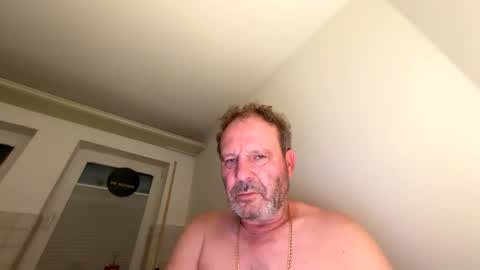 dachdecker7269 online show from February 7, 3:32 am