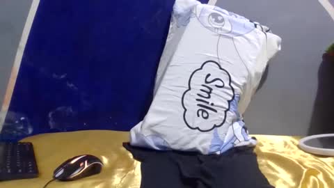 Snapshot of dada0813 chatting on February 26, 3:11 pm dada0813 online show from February 26, 3:11 pm