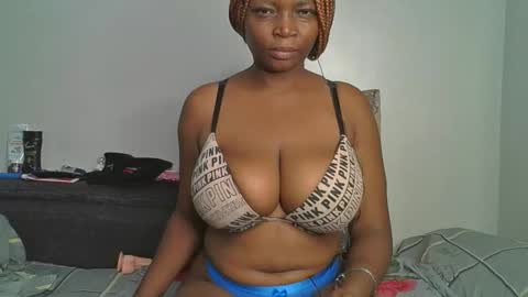 daddyiestoy online show from October 18, 2:47 am