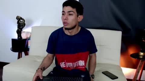 juancho online show from May 20, 11:16 am