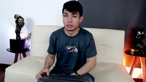 juancho online show from May 30, 11:18 am
