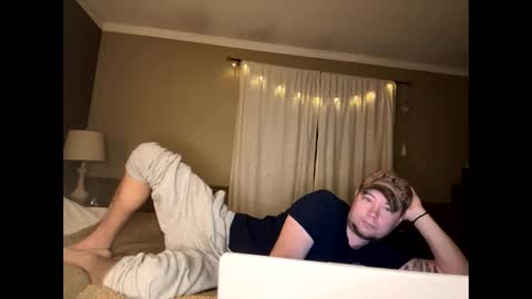 DaddyCam33 online show from January 5, 11:48 am