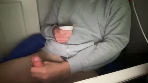 Snapshot of daddydj7617 chatting on January 13, 10:03 pm daddydj7617 online show from January 13, 10:03 pm