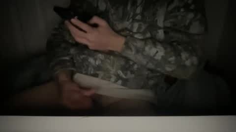 Snapshot of daddydj7617 chatting on February 22, 1:22 am daddydj7617 online show from February 22, 1:22 am