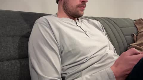 Leo online show from January 13, 12:30 am