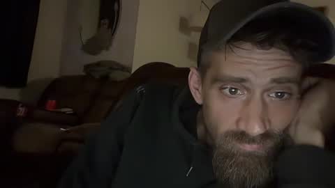 daddyduke21333 online show from June 13, 3:26 am