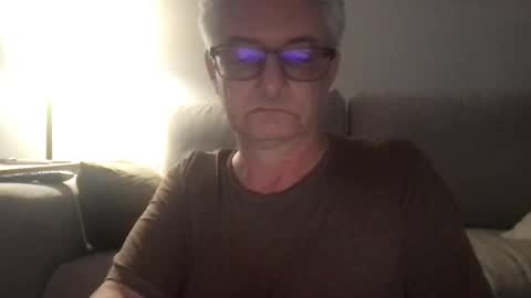 Snapshot of daddymike92883_1 chatting on January 9, 7:42 am daddymike92883_1 online show from January 9, 7:42 am