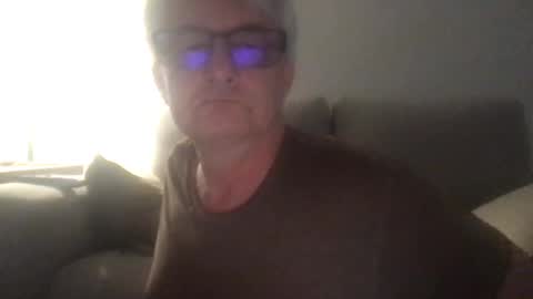 Snapshot of daddymike92883_1 chatting on January 26, 7:53 am daddymike92883_1 online show from January 26, 7:53 am