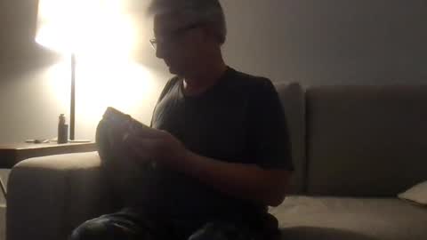 Snapshot of daddymike92883_1 chatting on March 8, 8:22 am daddymike92883_1 online show from March 8, 8:22 am