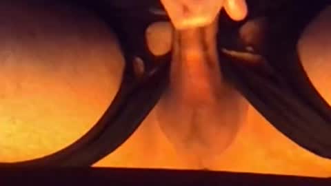 daddypervbuttprincess online show from December 31, 11:17 pm