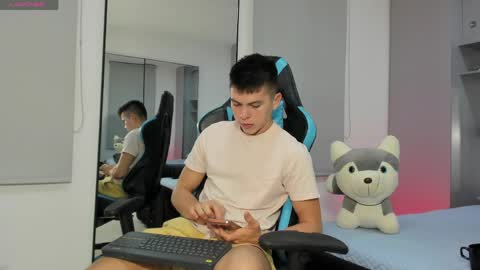 daddyrich4u online show from May 1, 12:48 am