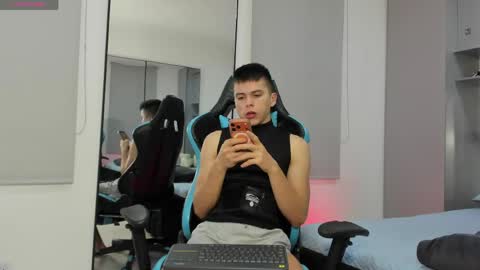 daddyrich4u online show from May 2, 9:20 pm