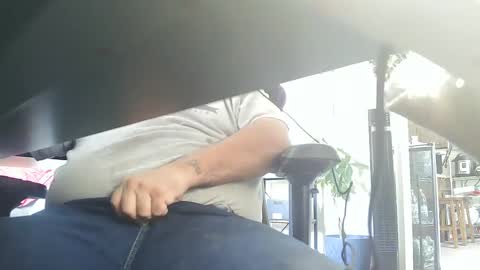 Snapshot of daddys_belthand chatting on September 8, 5:56 pm daddys_belthand online show from September 8, 5:56 pm