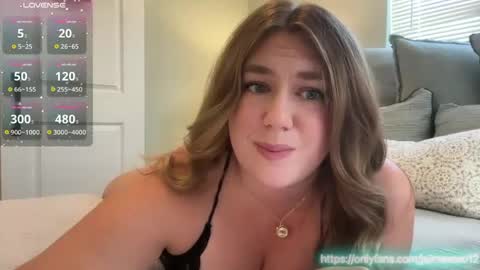 Snapshot of daddyslittlegirl12 chatting on September 29, 5:18 pm Jaime online show from September 29, 5:18 pm