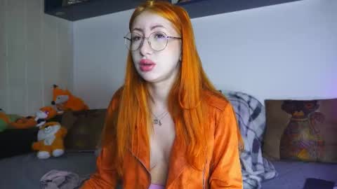 daddyslittleslutfox online show from March 5, 9:05 am